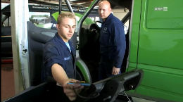 Berufsinfo-Video - WKOÖ: Lebe dein Talent. Die Lehre. - Kfz-Technik - Modul Nutzfahrzeugtechnik