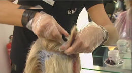 Berufsinfo-Video - Immer Haarscharf - Besuch im Friseursalon