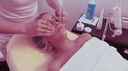 Berufsinfo-Video - FußpflegerIn (Lehrberuf)