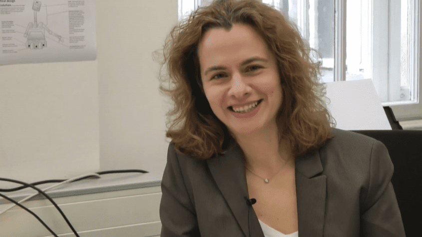 Berufsinfo-Video - FEMtech-Expertin Lara Lammer - Forscherin in der Robotertechnik