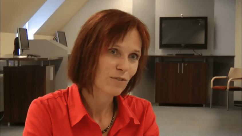 Berufsinfo-Video - Chipkartenentwicklung: FEMtech Expertinneninterview mit Andrea Beit-Grogger